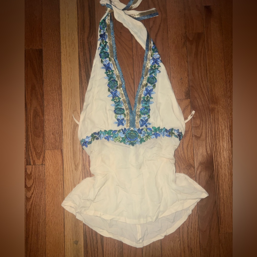 MAHARANI BY RANNA halter top with flower embordery